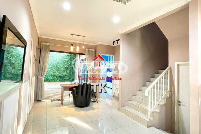 Rumah Elit Modern Tanpa Renovasi di Graha Raya Bintaro Tangerang Selatan Rumah Elit Modern Tanpa Renovasi di Graha Raya Bintaro Tangerang Selatan
