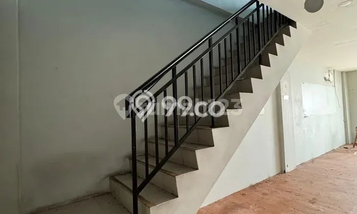 FOR RENT! Ruko di Pantai Indah Kapuk Cocok untuk Bisnis 220m2 FOR RENT! Ruko di Pantai Indah Kapuk Cocok untuk Bisnis 220m2