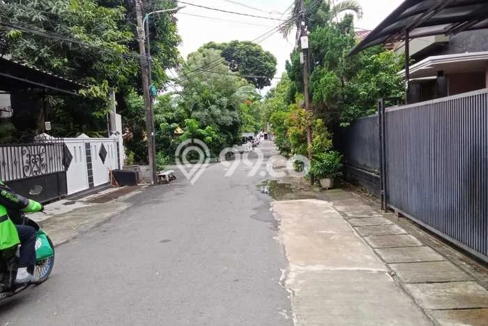 Disewakan Hunian Konsep Modern di Tebet Jakarta Selatan dengan 4 KT Disewakan Hunian Konsep Modern di Tebet Jakarta Selatan dengan 4 KT