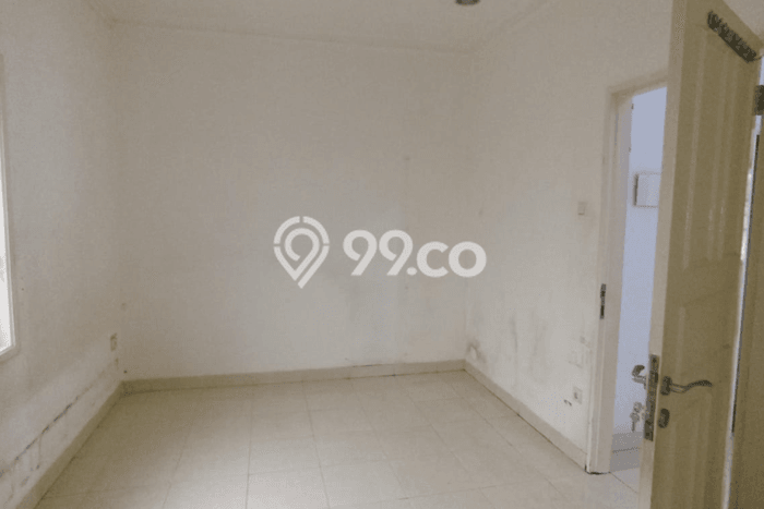 Jual Rumah Strategis Bagus Punya 4 KT di Cengkareng Jakarta Barat SHM Jual Rumah Strategis Bagus Punya 4 KT di Cengkareng Jakarta Barat SHM