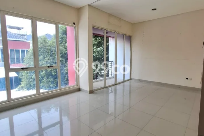 Rumah Bagus Siap Huni Di Cengkareng Luas 315m2 Lokasi Strategis Rumah Bagus Siap Huni Di Cengkareng Luas 315m2 Lokasi Strategis
