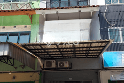 Ruko Dijual di Jakarta Barat LT 74m2 & LB 259m2 Lokasi Terbaik! Ruko Dijual di Jakarta Barat LT 74m2 & LB 259m2 Lokasi Terbaik!