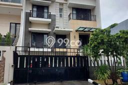 For Sale! Premium House LT 250m2 Desain Modern di Taman Grisenda For Sale! Premium House LT 250m2 Desain Modern di Taman Grisenda