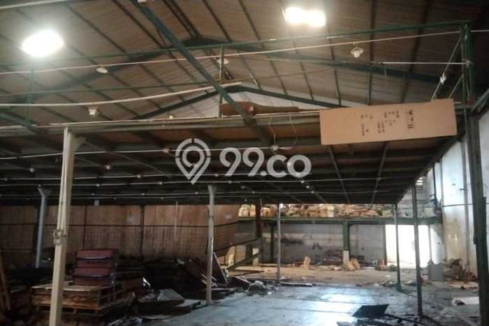 Unit Komersial Disewakan di Tangerang Area Strategis Harga Kompetitif Unit Komersial Disewakan di Tangerang Area Strategis Harga Kompetitif