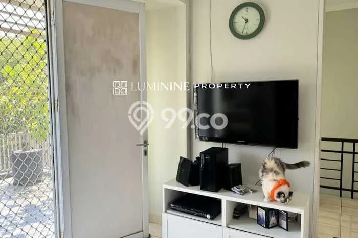 Disewakan! Rumah 3 Kamar Tidur &
2 Kamar Mandi di BSD The Green, Tangerang Disewakan! Rumah 3 Kamar Tidur &
2 Kamar Mandi di BSD The Green, Tangerang