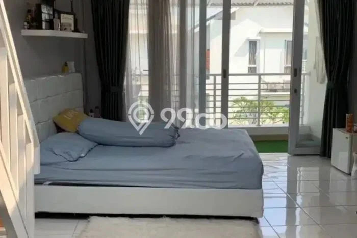Dijual Cepat Rumah Bagus Siap Huni LB 180m2 di Ciputat, Tangerang Selatan Dijual Cepat Rumah Bagus Siap Huni LB 180m2 di Ciputat, Tangerang Selatan