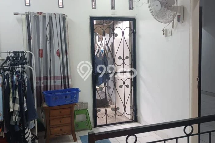 Dijual Rumah Premium dengan Fasilitas Sekitar Komplit di Ciputat, Tangerang Selatan Dijual Rumah Premium dengan Fasilitas Sekitar Komplit di Ciputat, Tangerang Selatan