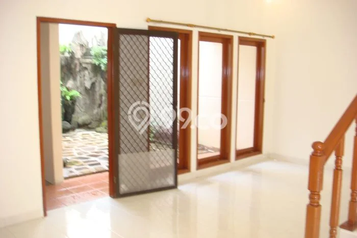 Best Deal Hunian Premium Ideal dan Luas di Ciputat, Tangerang Selatan Best Deal Hunian Premium Ideal dan Luas di Ciputat, Tangerang Selatan