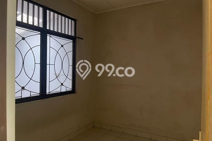 Dijual Rumah Minimalis Bagus Punya 2 KT di BSD Tangerang Selatan SHM Dijual Rumah Minimalis Bagus Punya 2 KT di BSD Tangerang Selatan SHM
