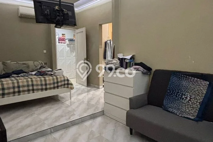 Rumah Mewah Dijual LT 155m2 di Ciputat Timur, Tangerang Selatan Rumah Mewah Dijual LT 155m2 di Ciputat Timur, Tangerang Selatan