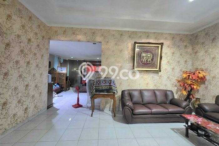 Hunian Cantik Minimalis Lb 120m2 di Serpong Utara, Tangerang Selatan Hunian Cantik Minimalis Lb 120m2 di Serpong Utara, Tangerang Selatan