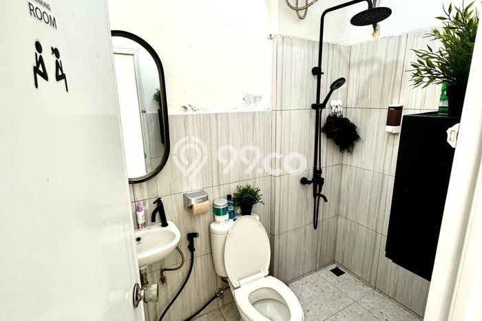 Rumah Strategis Modern Lb 100m2 di Pamulang, Tangerang Selatan Rumah Strategis Modern Lb 100m2 di Pamulang, Tangerang Selatan