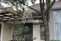Disewakan! Rumah 3 Kamar Tidur &
2 Kamar Mandi di Kota Baru Parahyangan, Bandung Disewakan! Rumah 3 Kamar Tidur &
2 Kamar Mandi di Kota Baru Parahyangan, Bandung