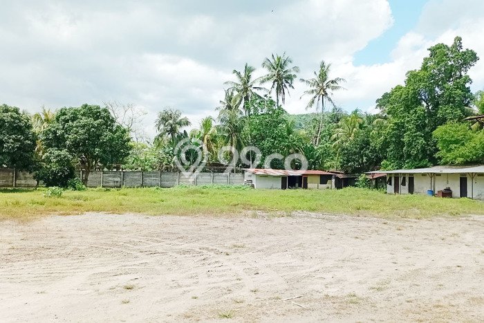 Lahan Kosong Dijual di Lembar, Lombok Barat, Luas 2000m2 Area Strategis Lahan Kosong Dijual di Lembar, Lombok Barat, Luas 2000m2 Area Strategis