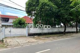 Jual Rumah Luas Elegan Dengan View Cantik di Cipinang Melayu, Jakarta Timur Jual Rumah Luas Elegan Dengan View Cantik di Cipinang Melayu, Jakarta Timur