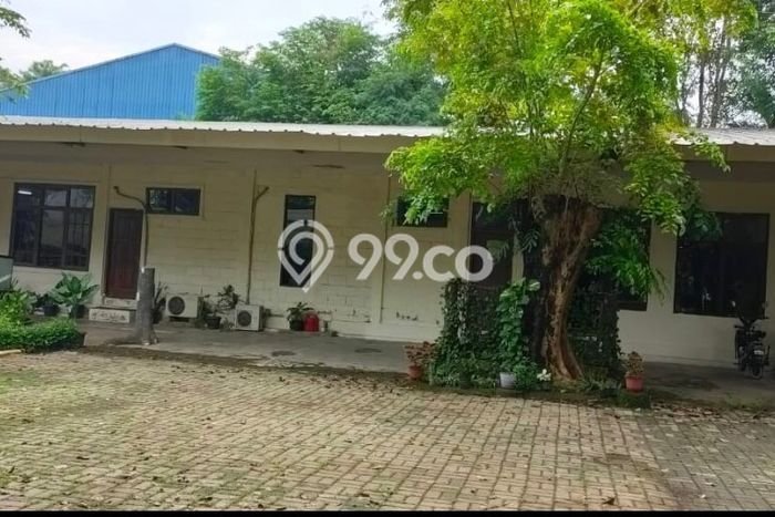 FOR SALE! Pabrik di Cileungsi Bogor, LT 14680m2, LB 4103m2 FOR SALE! Pabrik di Cileungsi Bogor, LT 14680m2, LB 4103m2
