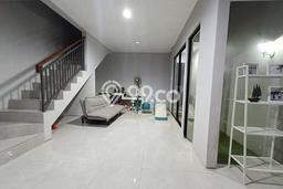 Jarang Ada! Rumah Kontrakan 3 Kamar Nyaman Siap Huni Grand Wisata Jarang Ada! Rumah Kontrakan 3 Kamar Nyaman Siap Huni Grand Wisata