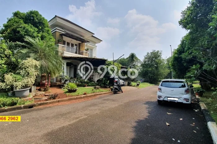 Rumah Mewah LB 350m2 Siap Pakai Desain Elegan di Grand Wisata, Bekasi Rumah Mewah LB 350m2 Siap Pakai Desain Elegan di Grand Wisata, Bekasi