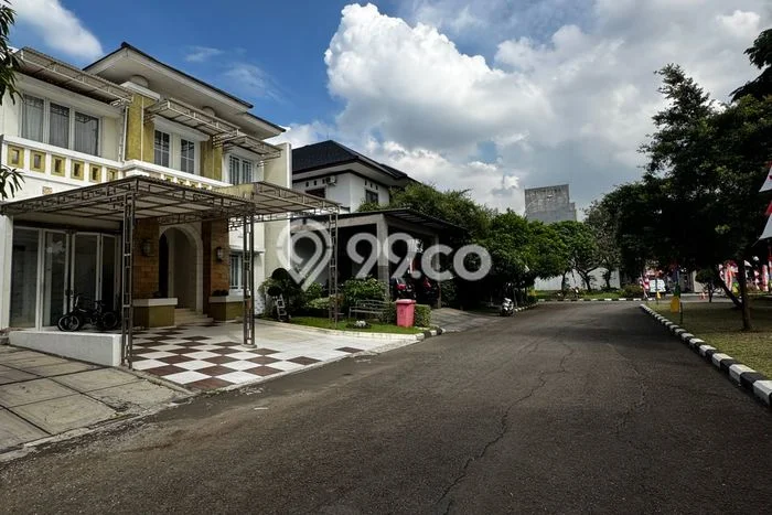 Rumah Elit LB 250m2 Siap Pakai Desain Elegan di Grand Wisata, Bekasi Rumah Elit LB 250m2 Siap Pakai Desain Elegan di Grand Wisata, Bekasi