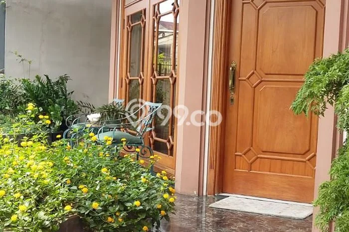 Siap Huni Rumah Mewah 4 Kamar di Kembangan Dekat ke Mana Saja Siap Huni Rumah Mewah 4 Kamar di Kembangan Dekat ke Mana Saja
