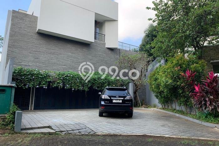Dijual Rumah Mewah Elegan Dengan View Eksklusif di BSD Bukit Golf, Tangerang Dijual Rumah Mewah Elegan Dengan View Eksklusif di BSD Bukit Golf, Tangerang
