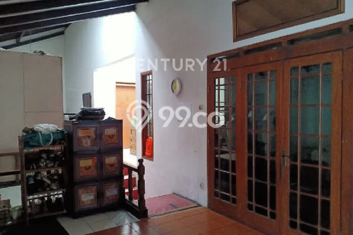 Rumah Luxury Modern Tanpa Renovasi di Sarijadi Bandung Rumah Luxury Modern Tanpa Renovasi di Sarijadi Bandung