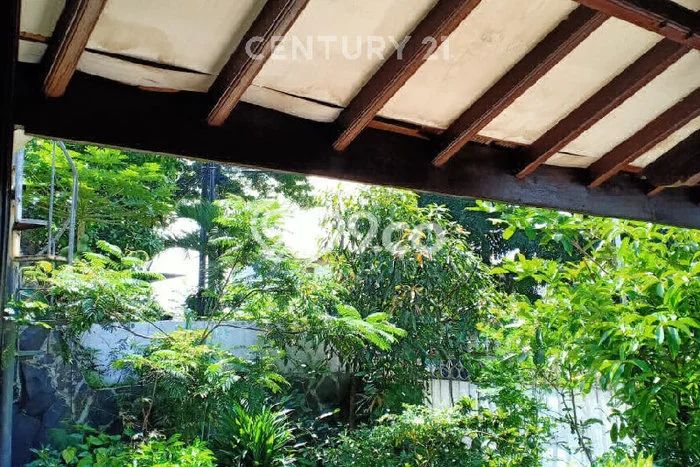 Rumah Luxury Modern Tanpa Renovasi di Sarijadi Bandung Rumah Luxury Modern Tanpa Renovasi di Sarijadi Bandung