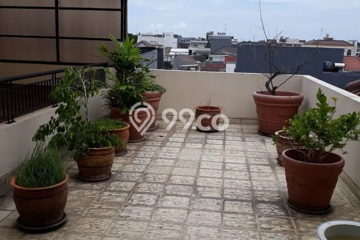 Rumah Elit LB 650m2 Siap Pakai Desain Elegan di Sunter, Jakarta Utara Rumah Elit LB 650m2 Siap Pakai Desain Elegan di Sunter, Jakarta Utara