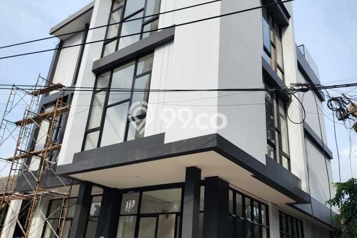 Ruko Dijual di Prime Area Surabaya Luas 211m2 Ruko Dijual di Prime Area Surabaya Luas 211m2