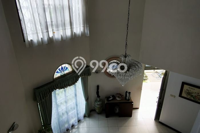 Rumah Luxury Modern Tanpa Renovasi di Tanah Kusir Jakarta Selatan Rumah Luxury Modern Tanpa Renovasi di Tanah Kusir Jakarta Selatan