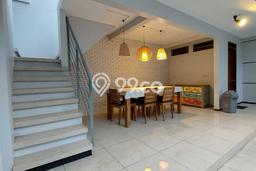 Rumah Elit LB 400m2 Siap Pakai Desain Elegan di Pondok Indah, Jakarta Selatan Rumah Elit LB 400m2 Siap Pakai Desain Elegan di Pondok Indah, Jakarta Selatan