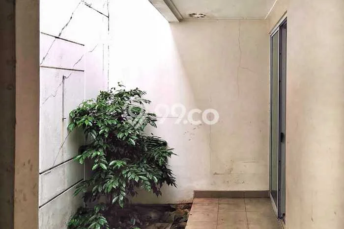 Dijual Rumah Eksklusif 4 KT di Green Lake City, Jakarta Barat Dijual Rumah Eksklusif 4 KT di Green Lake City, Jakarta Barat