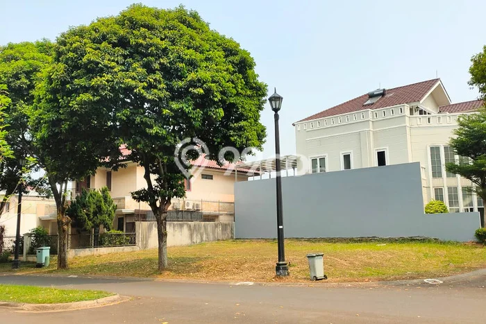 LOKASI PREMIUM! Tanah di , Luas 326m2m², Ideal untuk Investasi LOKASI PREMIUM! Tanah di , Luas 326m2m², Ideal untuk Investasi
