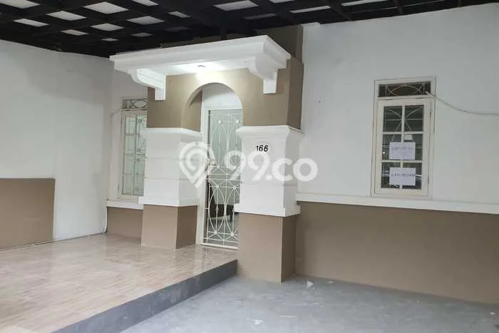 Rumah Luas Asri 2 KT Siap Pakai di Sentul City Bogor Rumah Luas Asri 2 KT Siap Pakai di Sentul City Bogor