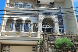 Dijual Rumah Mewah Megah Dengan View Eksklusif di Sunter, Jakarta Utara Dijual Rumah Mewah Megah Dengan View Eksklusif di Sunter, Jakarta Utara
