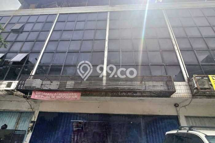 Ruko Bagus Dijual LB 350m2 Lokasi Strategis Jakarta Utara Area Cocok untuk Berbisnis Ruko Bagus Dijual LB 350m2 Lokasi Strategis Jakarta Utara Area Cocok untuk Berbisnis