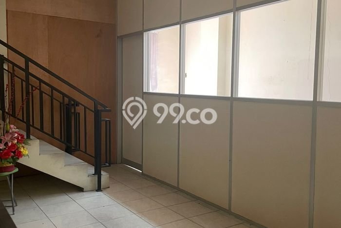 Unit Ruko Dijual di Jakarta Pusat LT 202m2 & LB 728m2 Unit Ruko Dijual di Jakarta Pusat LT 202m2 & LB 728m2