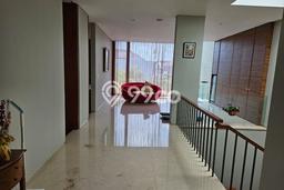 Rumah Elit Modern Siap Huni di Puri Indah Jakarta Barat Rumah Elit Modern Siap Huni di Puri Indah Jakarta Barat