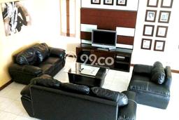 Hunian Mewah LB 300m2 Siap Huni Desain Elegan di Dago, Bandung Hunian Mewah LB 300m2 Siap Huni Desain Elegan di Dago, Bandung