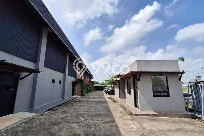 Pabrik bagus disewakan di Tangerang Tangerang dengan LB 1500m2 harga sewa terbaik Pabrik bagus disewakan di Tangerang Tangerang dengan LB 1500m2 harga sewa terbaik
