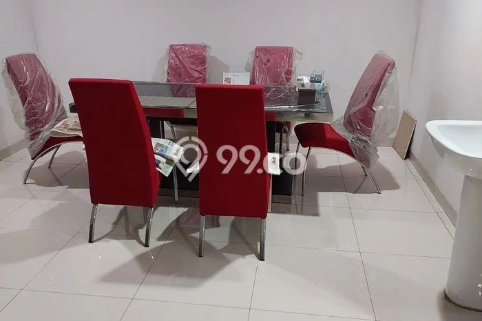 Rumah Mewah LB 250m2 Siap Huni Desain Elegan di Daan Mogot, Jakarta Barat Rumah Mewah LB 250m2 Siap Huni Desain Elegan di Daan Mogot, Jakarta Barat