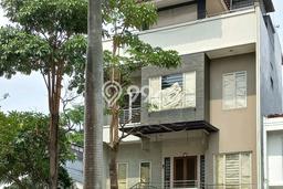 Rumah Elit Modern Tanpa Renovasi di Permata Buana Jakarta Barat Rumah Elit Modern Tanpa Renovasi di Permata Buana Jakarta Barat