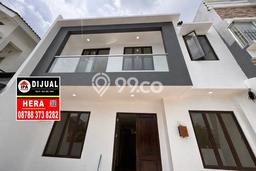 Hunian Mewah LB 250m2 Siap Huni Desain Elegan di Villa Meruya, Jakarta Barat Hunian Mewah LB 250m2 Siap Huni Desain Elegan di Villa Meruya, Jakarta Barat