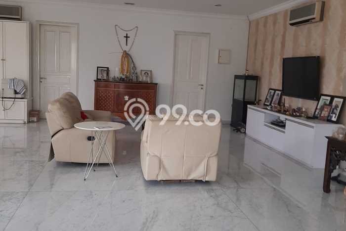 Dijual Rumah Mewah Megah Dengan View Cantik di Intercon, Jakarta Barat Dijual Rumah Mewah Megah Dengan View Cantik di Intercon, Jakarta Barat