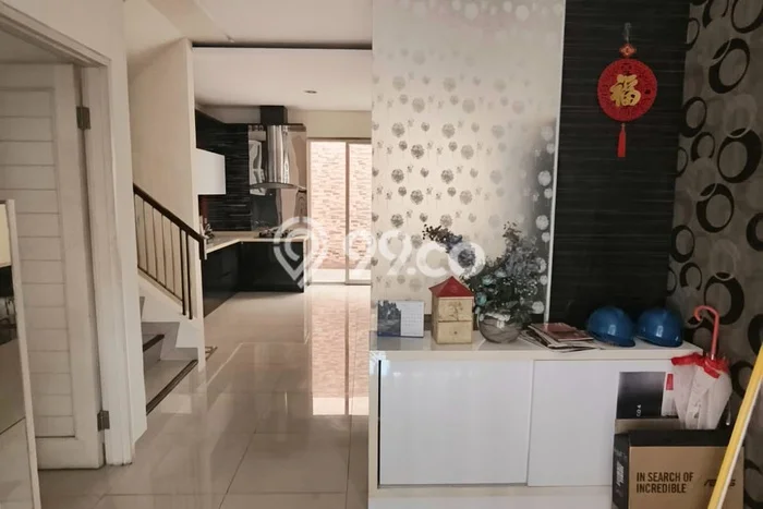 Ready to Use! Premium House LT 90m2 Desain Elegan di Puri Mansion Ready to Use! Premium House LT 90m2 Desain Elegan di Puri Mansion