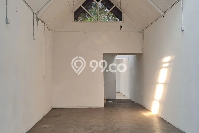 Ruko Disewa Siap Huni di Pusat Kota Ruko Disewa Siap Huni di Pusat Kota