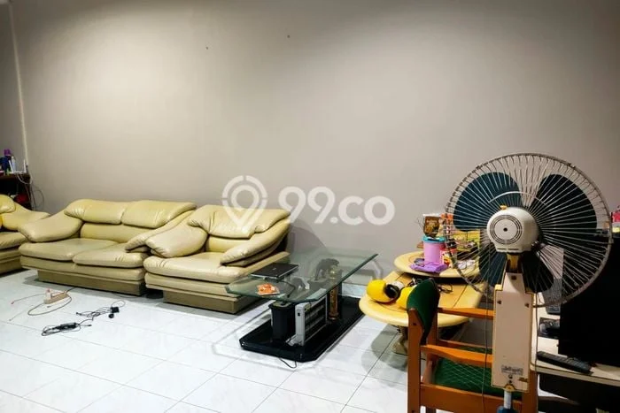 Dijual Cepat Rumah Bagus Siap Huni LB 230m2 di Karawang Barat, Karawang Dijual Cepat Rumah Bagus Siap Huni LB 230m2 di Karawang Barat, Karawang