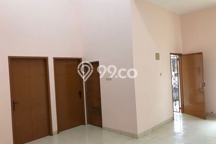 For Sale Rumah 3 Kamar Lokasi Ideal Nyaman dan Strategis di Karawang Barat For Sale Rumah 3 Kamar Lokasi Ideal Nyaman dan Strategis di Karawang Barat