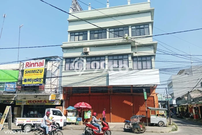Kantor Usaha Dijual di Karawang Barat Karawang LT 259m2 & LB 450m2 Kantor Usaha Dijual di Karawang Barat Karawang LT 259m2 & LB 450m2