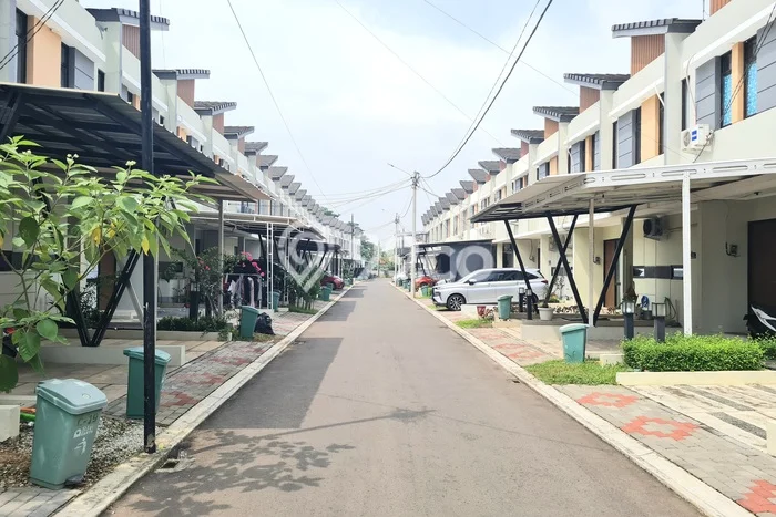 For Sale Rumah 2 Kamar Lokasi Strategis Nyaman dan Strategis di Karawang Barat For Sale Rumah 2 Kamar Lokasi Strategis Nyaman dan Strategis di Karawang Barat